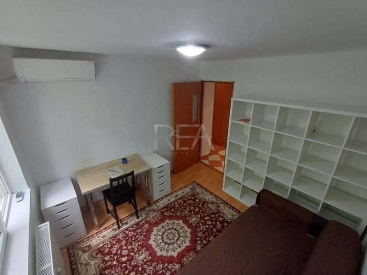 Apartament cu 3 camere decomandat, mobilat în Berceni