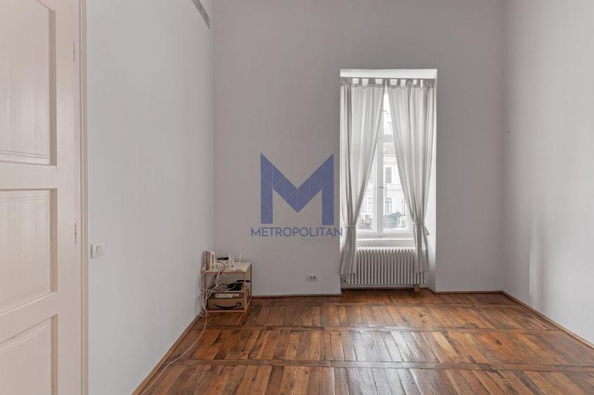 Apartament-galerie la kilometrul zero | 2 camere + mezanin, 2 băi - 7