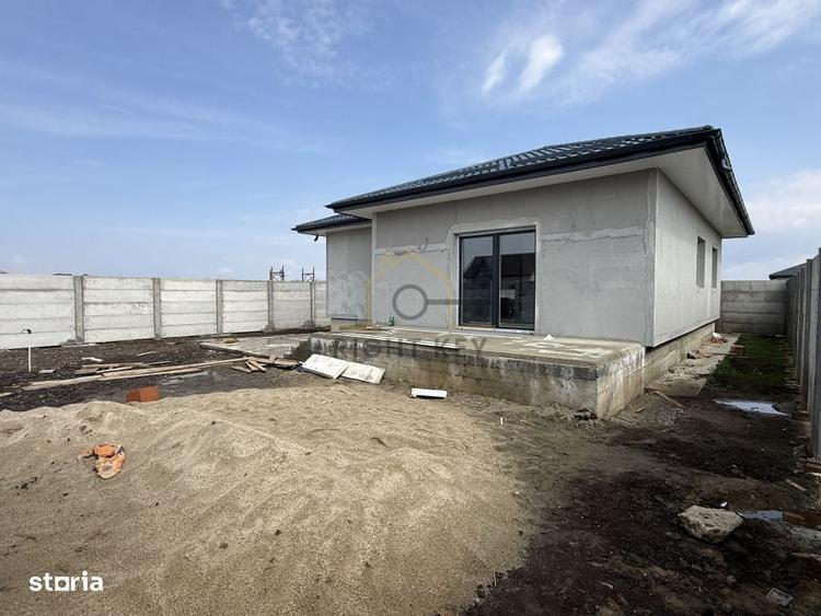 Casă cu 4 camere cu Teren 340 Mp în Central