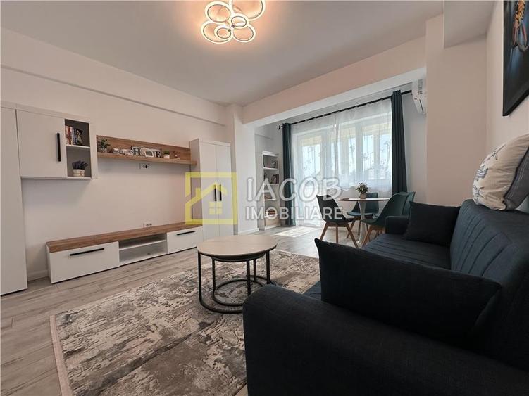 Apartament cu 2 camere decomandat în Calea Moldovei