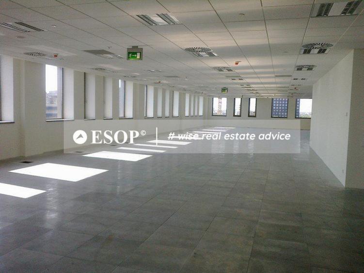 Spațiu comercial, de 417 mp, în Barbu Văcărescu