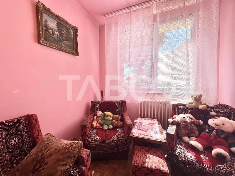 Apartament cu 3 camere decomandat, mobilat în Grigorescu