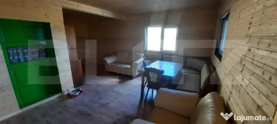 Casă cu 3 camere cu Teren 1000 Mp în Șugag