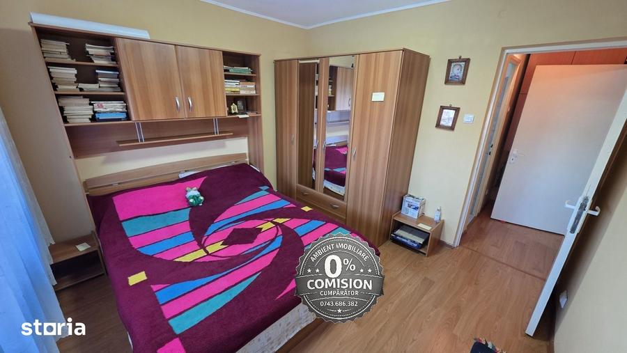 Apartament cu 2 camere semidecomandat, mobilat în Central