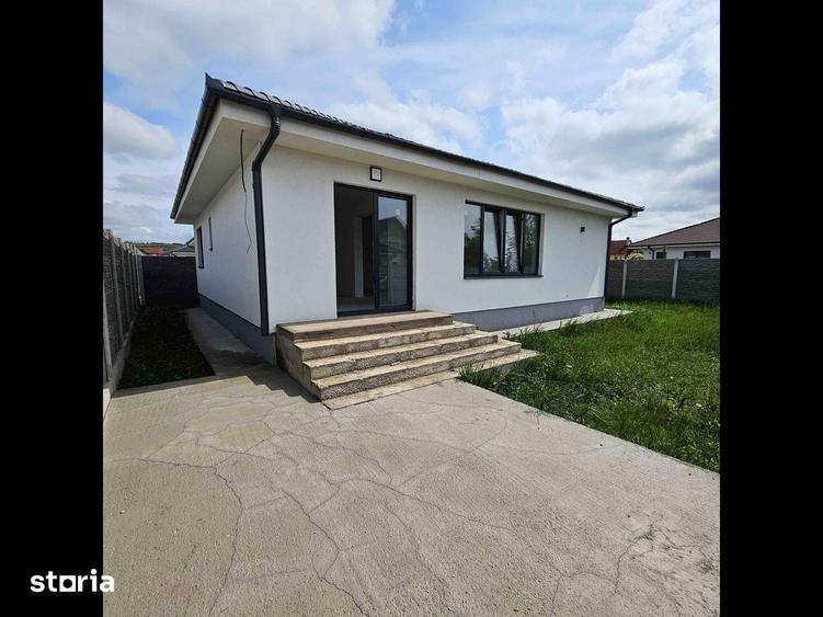 Casă cu 4 camere cu Teren 421 Mp în Oncea