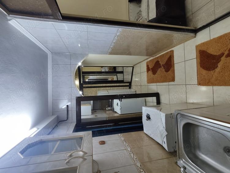 Inchiriez apartament 2 camere etaj 1 Micro 19 - 6