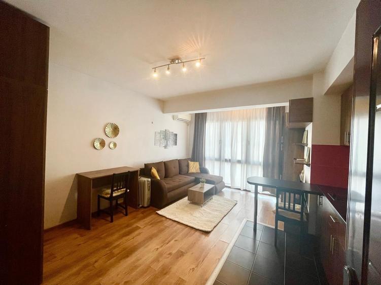 Garsonieră nedecomandată în Splaiul Unirii