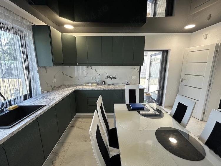 Casă cu Teren 470 Mp în Central