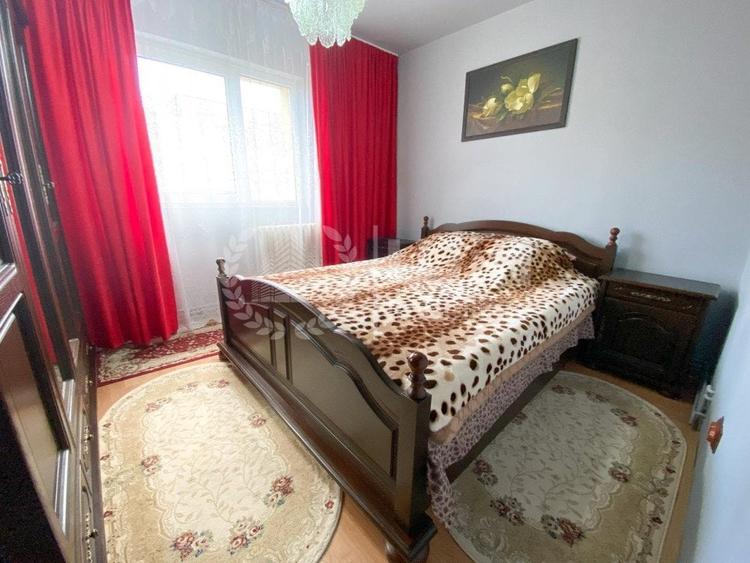Apartament cu 3 camere semidecomandat, mobilat în Mănăștur — fotografia 2