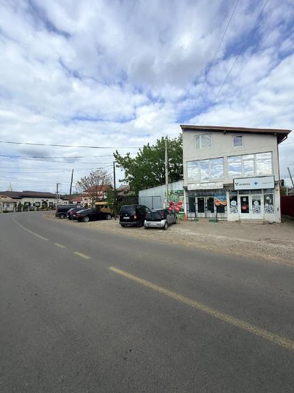 Spațiu comercial, de 120 mp, în Matca