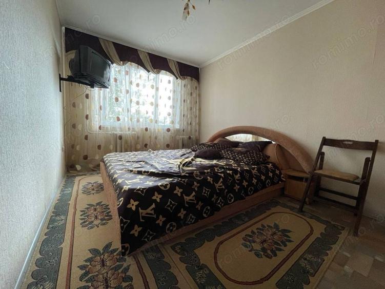 Garsonieră decomandată în Brașovul Vechi