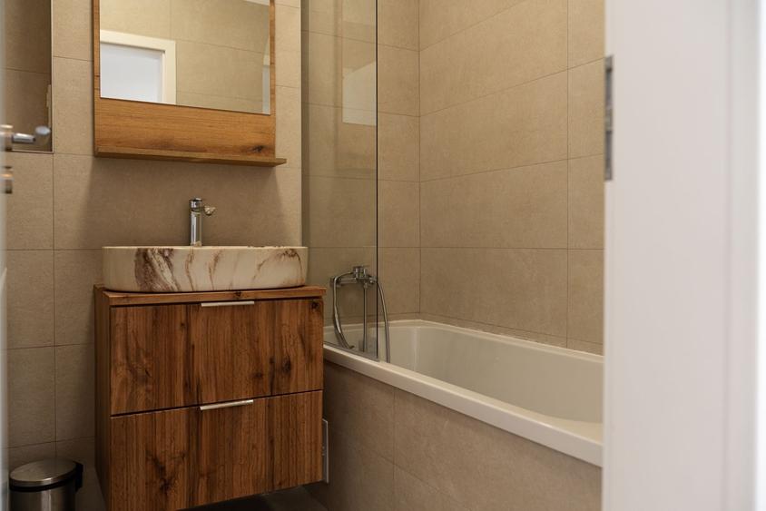 Apartament cu 2 camere decomandat în Sălaj