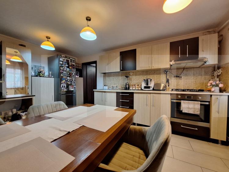 Apartament de vanzare, cu 2 camere, spatios, zona Aradului - 9