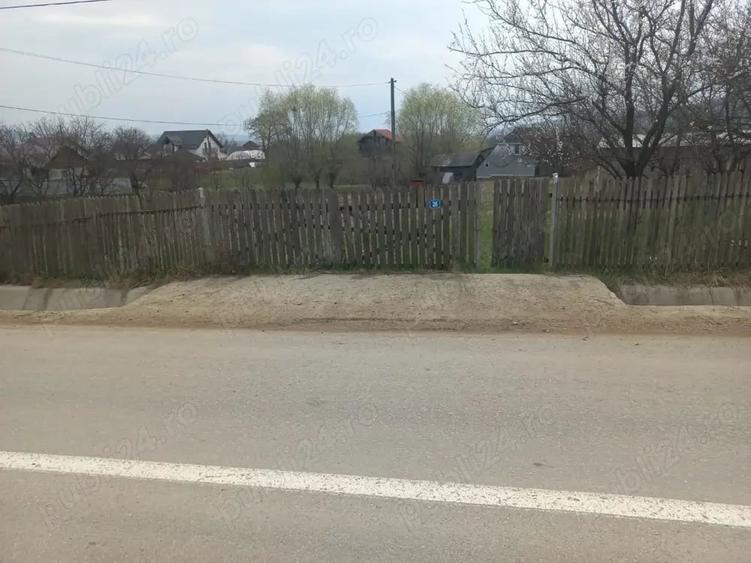 Teren de 3999 mp, în Central