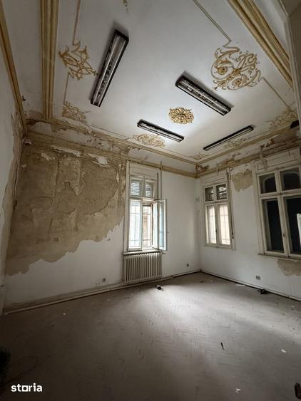 Casă cu Teren 387 Mp în Dorobanți