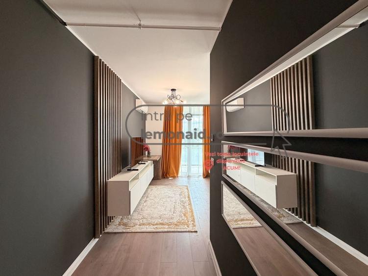 Apartament cu 2 camere semidecomandat, mobilat în Centrul Bancar