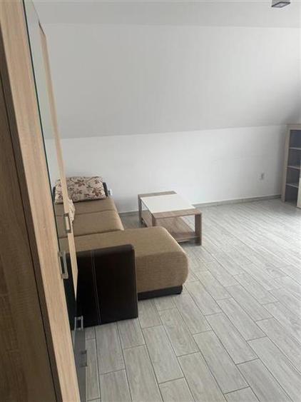 ichiriere studio , Strada Christian Pomarius nr. 7 din Brașov (zona Tractor - 2