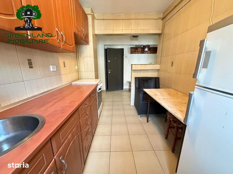 Apartament cu 2 camere decomandat în Gară