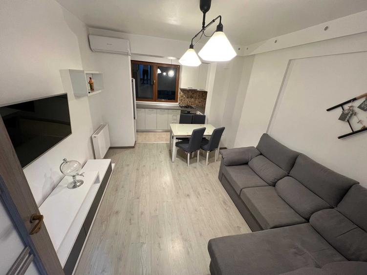 Apartament cu 2 camere semidecomandat în Prelungirea Ghencea