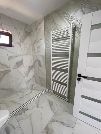 Casă cu 2 camere în Piscu