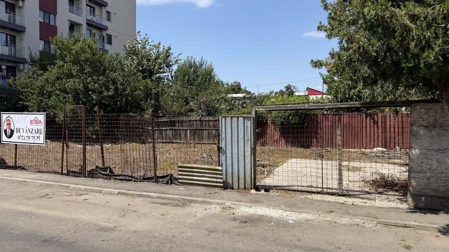 Teren Construcții intravilan de 302 mp, în Apusului