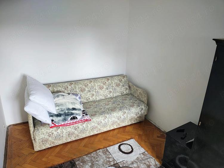 Apartament cu 2 camere semidecomandat în P-ța Doina