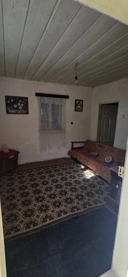 Casă cu 4 camere cu Teren 1952 Mp în Clondiru