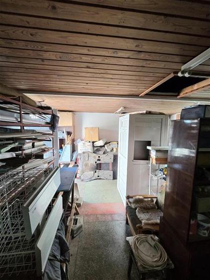 Spațiu comercial, de 50 mp, în Casa de Cultură