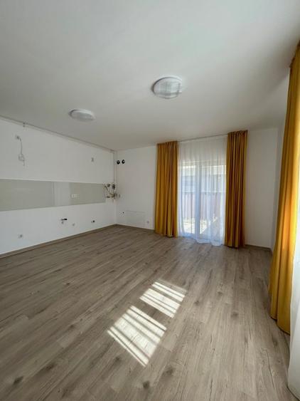 Apartament cu 2 camere semidecomandat în Florești — fotografia 1
