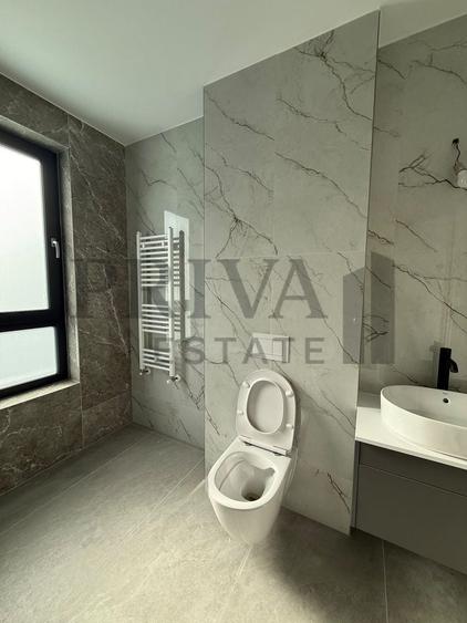 Apartament cu 3 camere semidecomandat în Torontalului