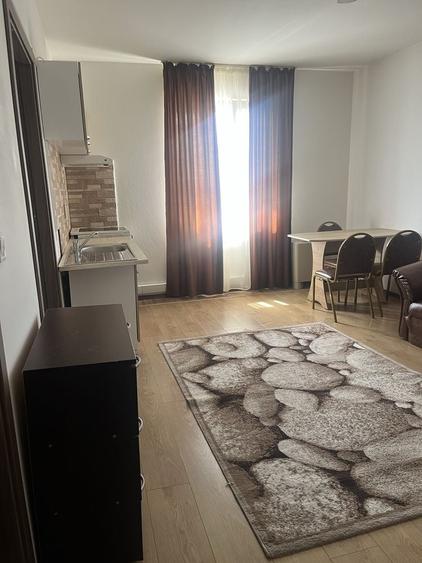 Apartament cu 2 camere nedecomandat în Bariera Vâlcii