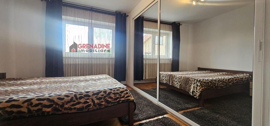Apartament cu 3 camere decomandat în Bartolomeu