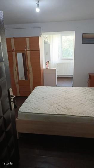 Apartament cu 2 camere în Micro 6