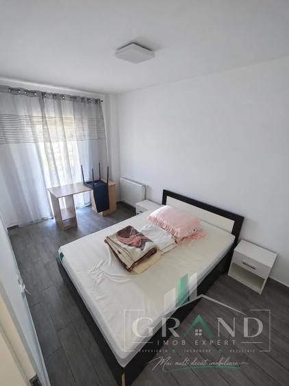 Apartament cu 2 camere semidecomandat, mobilat în Mărăști