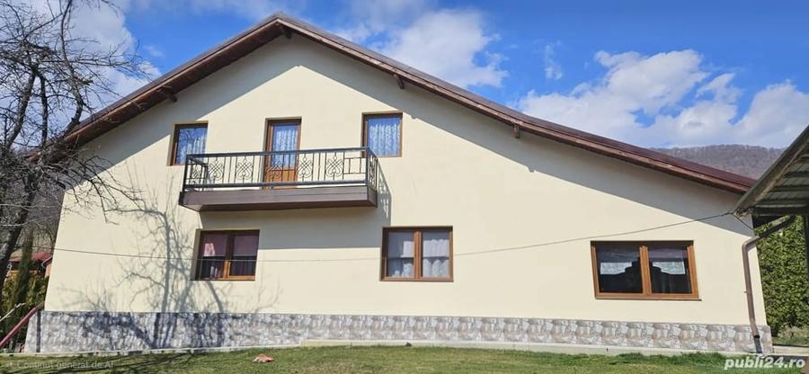 Casă cu Teren 2300 Mp în Central