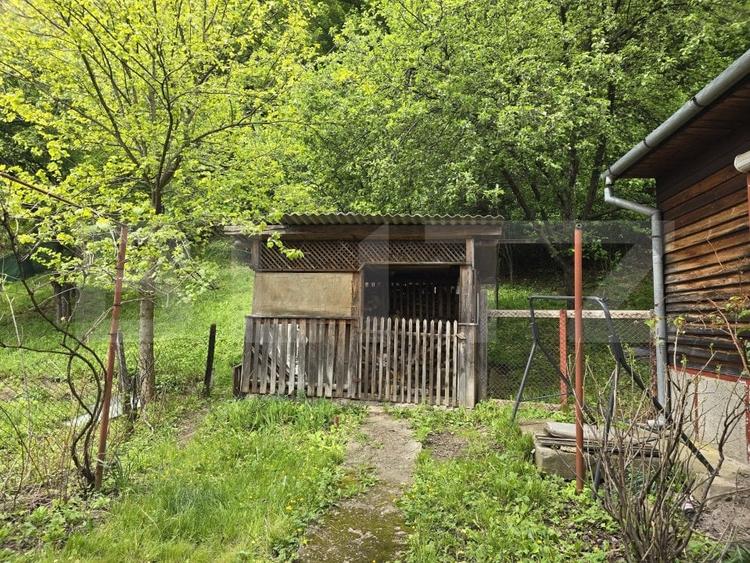 Casă individuală cu 2 camere cu Teren 830 Mp în Ciucea