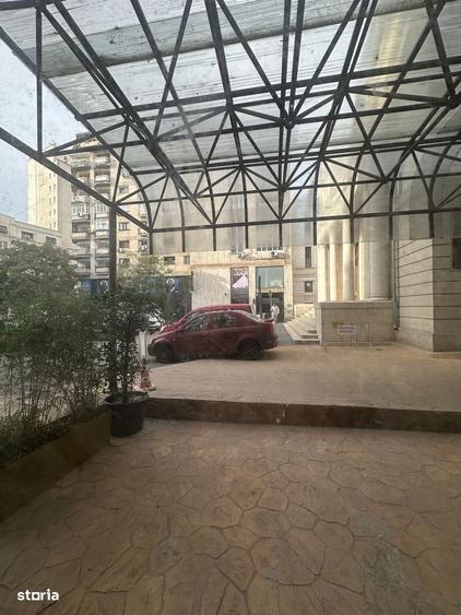 Spațiu comercial, de 500 mp, în Calea Victoriei