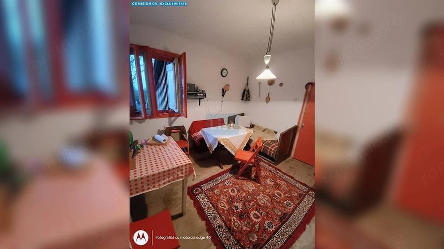 Casă cu 2 camere cu Teren 800 Mp în Beliș