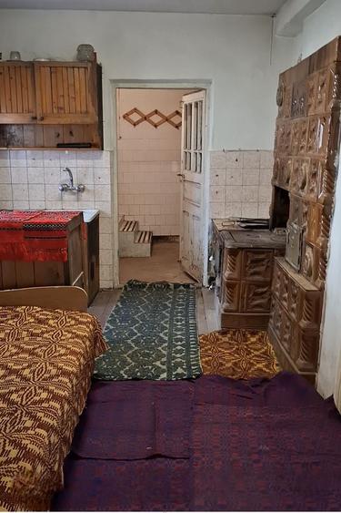 Casă cu 3 camere în Bodești