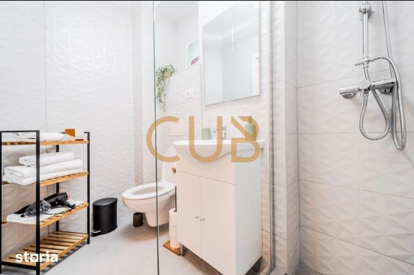 Apartament cu 3 camere, mobilat în P-ța Victoriei