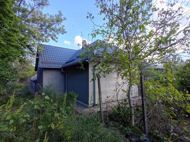 Casă cu 3 camere cu Teren 820 Mp în Slobozia Conachi