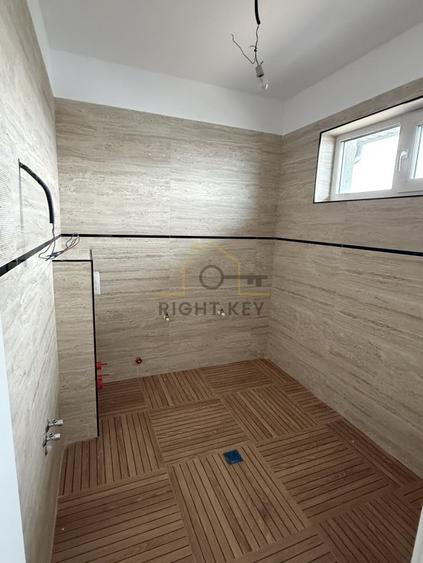 Casă individuală cu 4 camere cu Teren 370 Mp în Joița