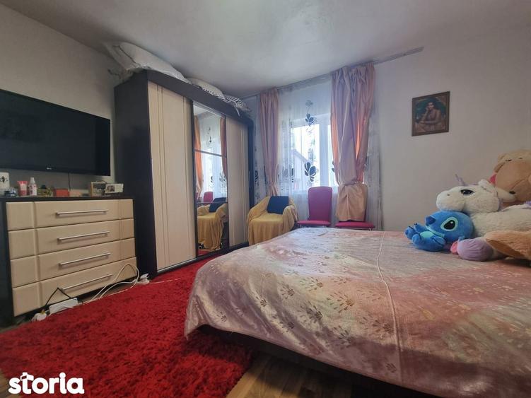 Casă cu 3 camere cu Teren 334 Mp în Central
