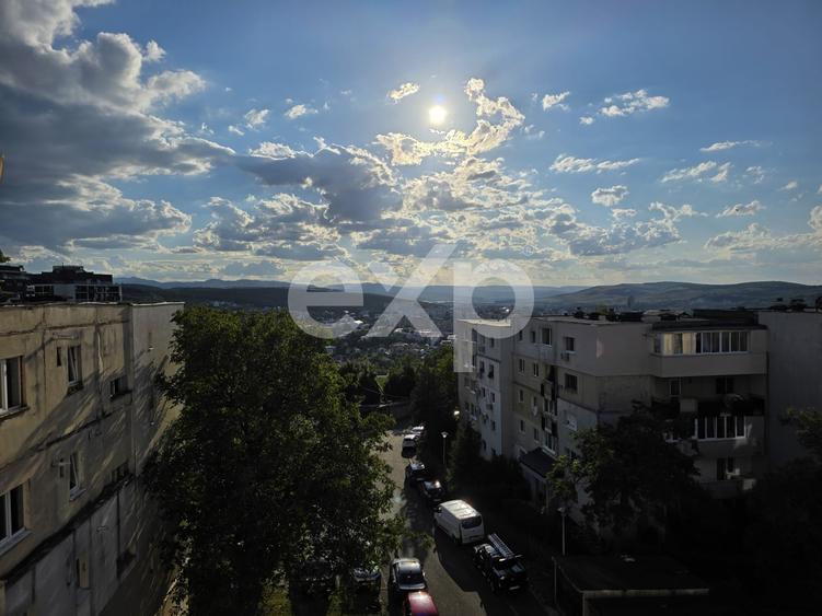 Apartament cu 2 camere decomandat, mobilat în Zorilor