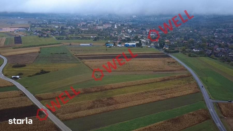 Teren de 6300 mp, în Central