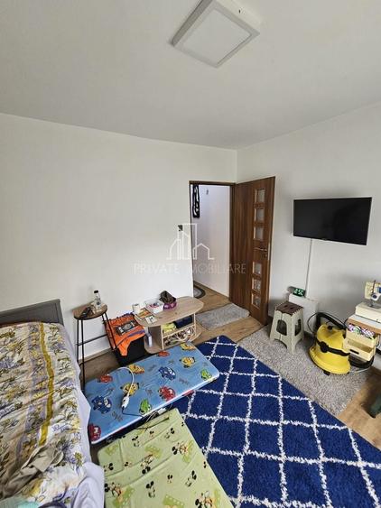 Apartament cu 2 camere decomandat în Tudor