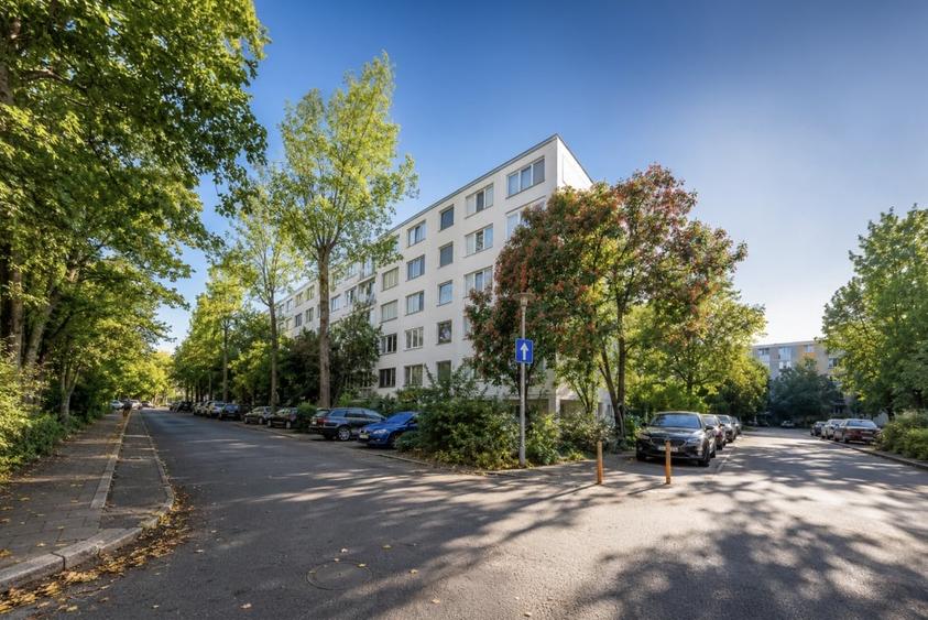 Apartament cu 3 camere decomandat, mobilat în Drumul Taberei