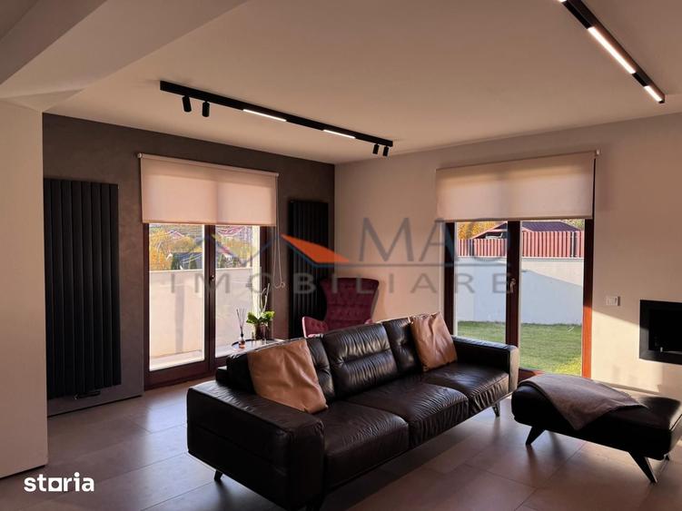 Casă cu 4 camere decomandat cu Teren 500 Mp în Livezeni