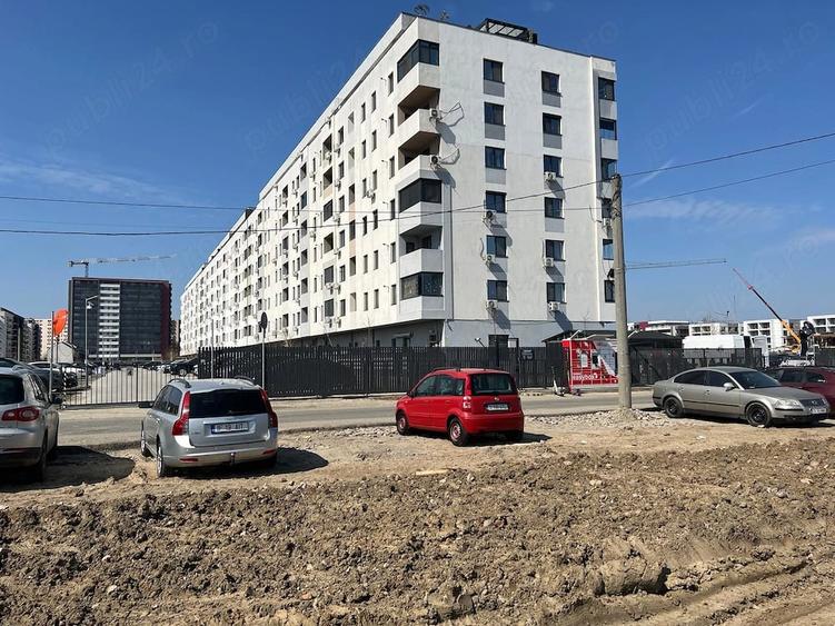 Teren de 5500 mp, în Central