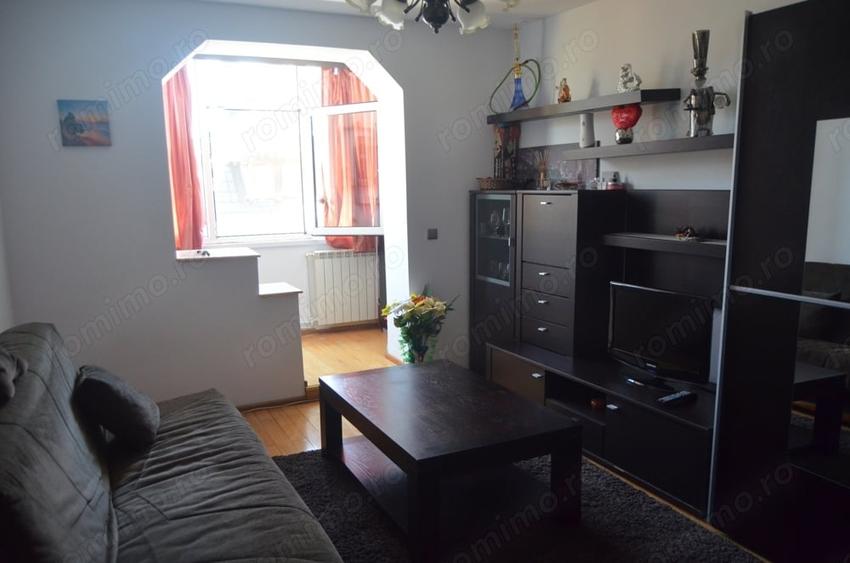 Apartament cu 2 camere decomandat în Predeal
